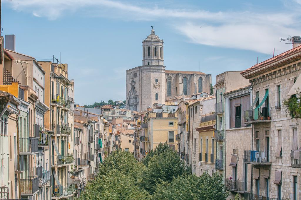 Flateli Rambla 5 3-2 Girona Quarto foto