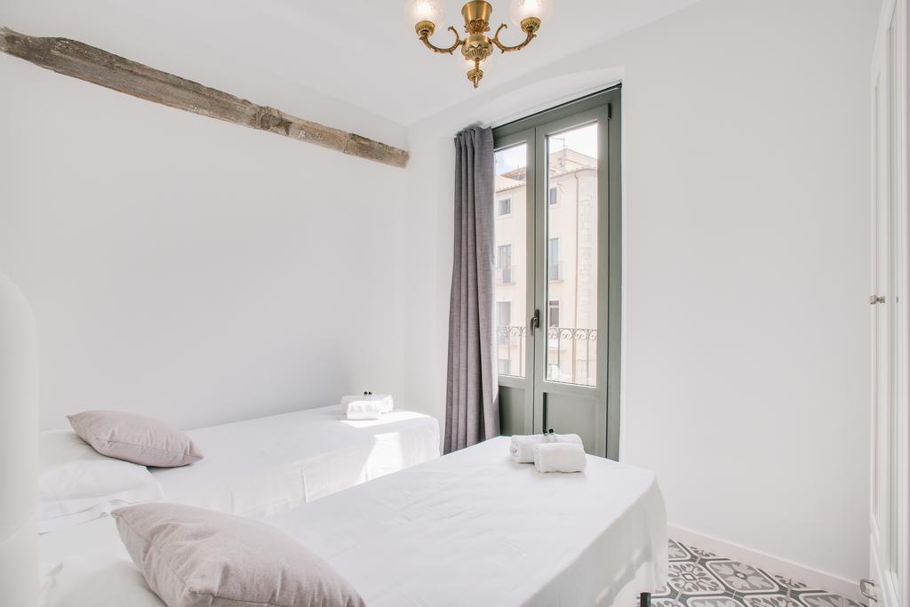 Flateli Rambla 5 3-2 Girona Quarto foto